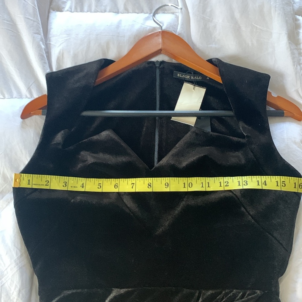 Black Halo dress - Picture 8 of 12